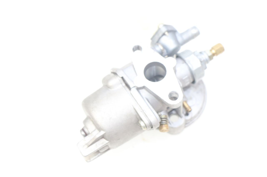 photo de CARBURETOR POCKET BIKE COURSE 50 - Alternative perspective