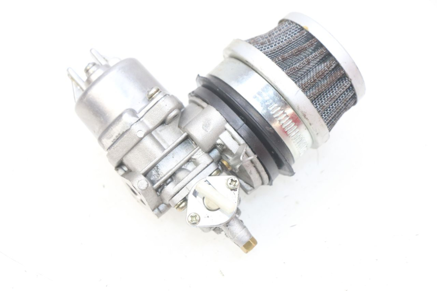photo de CARBURETOR POCKET BIKE CROSS 50 - Fixing points details