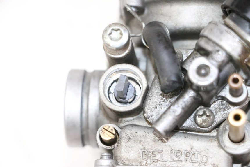 photo de CARBURETOR SYM CROX 4T 50 (2016 - 2023) - Alternative perspective
