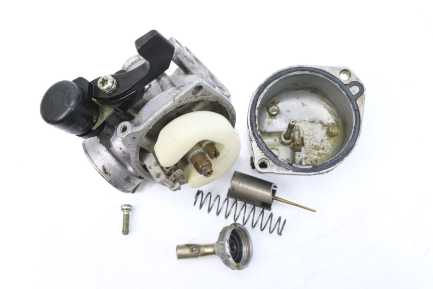 photo de CARBURETOR LONCIN DIRT BIKE 125 - Fixing points details