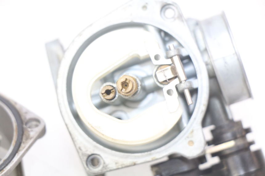 photo de CARBURETOR CCR DIRT BIKE 110 - Distinctive features