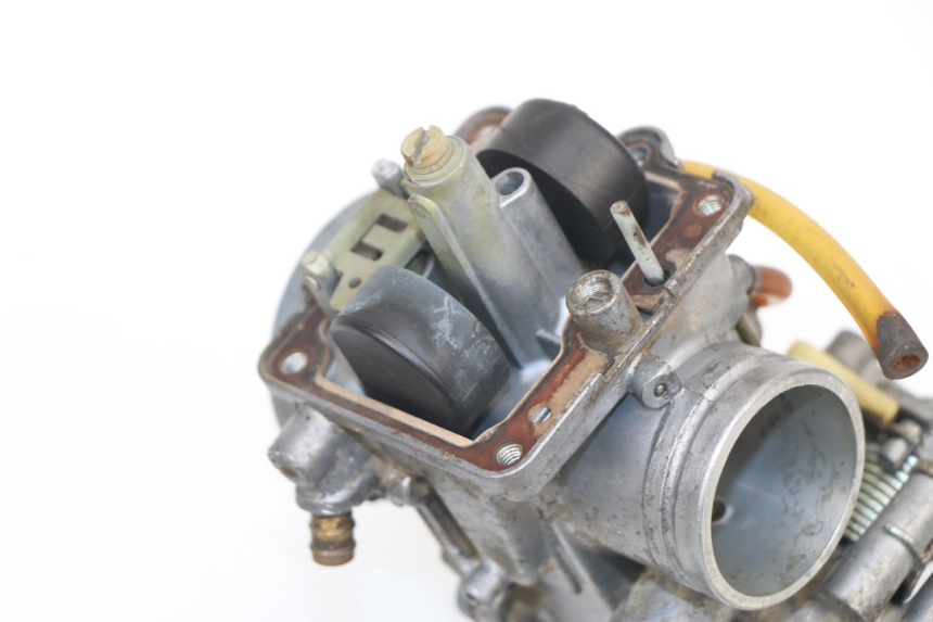 photo de CARBURETOR SUZUKI DR DJEBEL 600 (1985 - 1990) - Surface and material condition