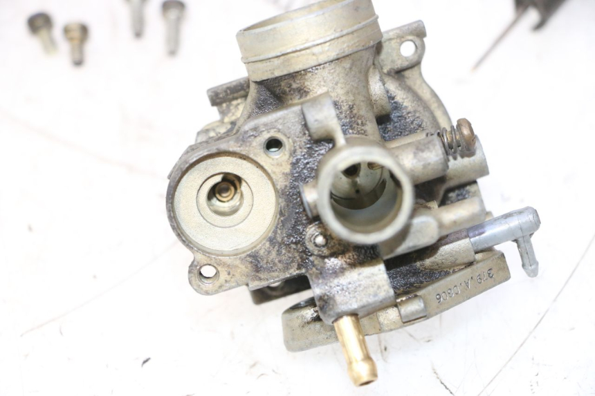 photo de CARBURETOR PEUGEOT ELYSTAR 50 (2002 - 2014) - Distinctive features