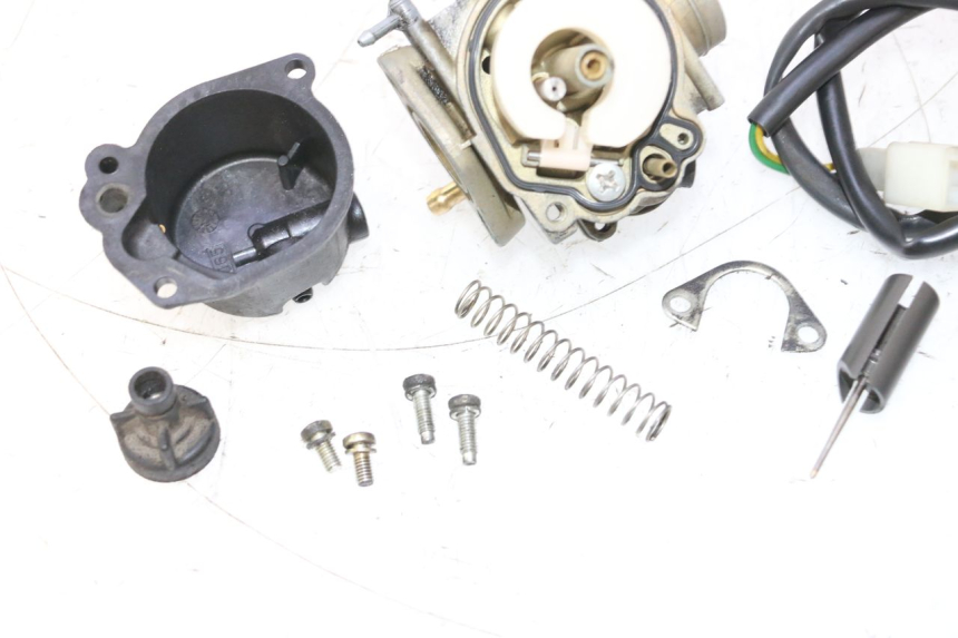 photo de CARBURETOR PEUGEOT ELYSTAR 50 (2002 - 2014) - High-resolution close-up