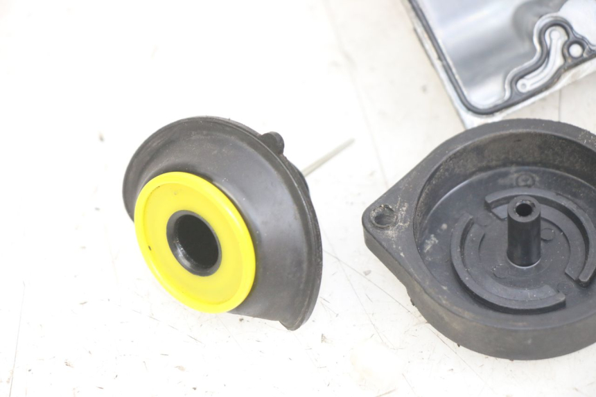 photo de CARBURETOR JM MOTORS EVOLIS 4T 50 (2018 - 2022) - Component zoom