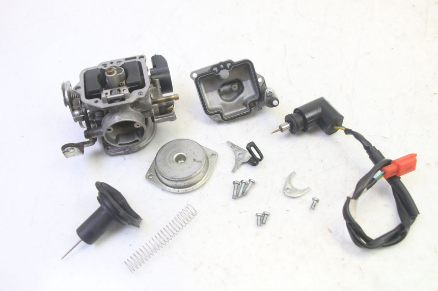photo de CARBURETOR BTC FELICE SPORT 50 - Surface and material condition