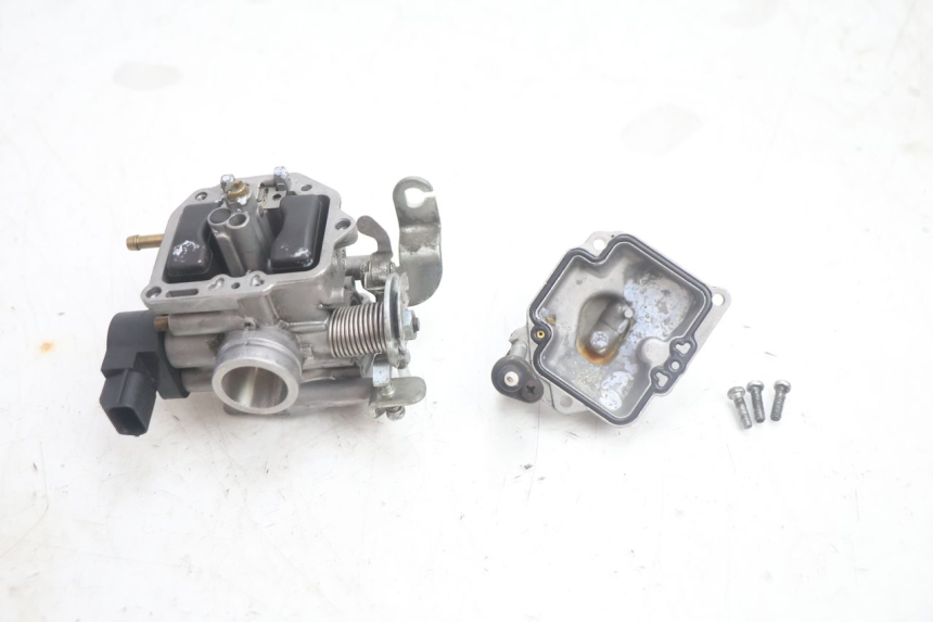 photo de CARBURETOR SYM FIDDLE 3 III 50 (2014 - 2020) - Checked used part