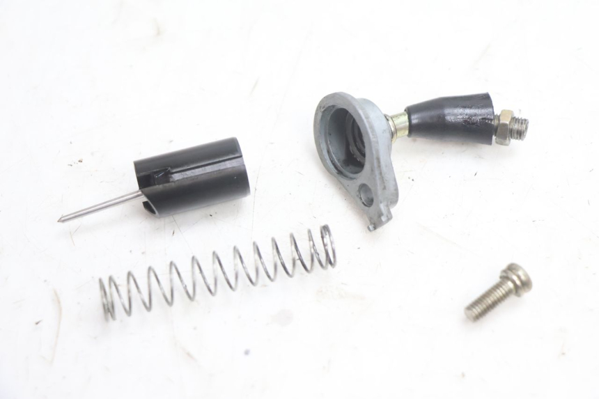 photo de CARBURETOR KEEWAY FOCUS 50 (2006 - 2009) - Surface and material condition