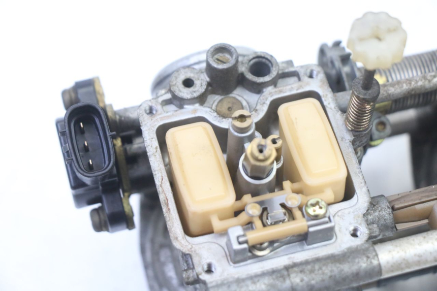 photo de CARBURETOR SUZUKI GS GSE 500 (2001 - 2003) - Additional view of the item