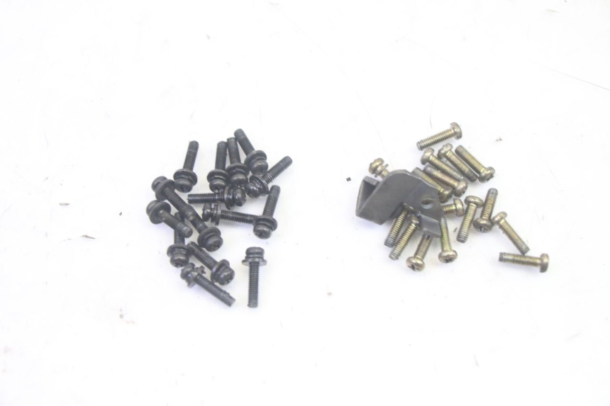 photo de CARBURETOR SUZUKI GSF N BANDIT 600 (1996 - 1999) - Focus on structure