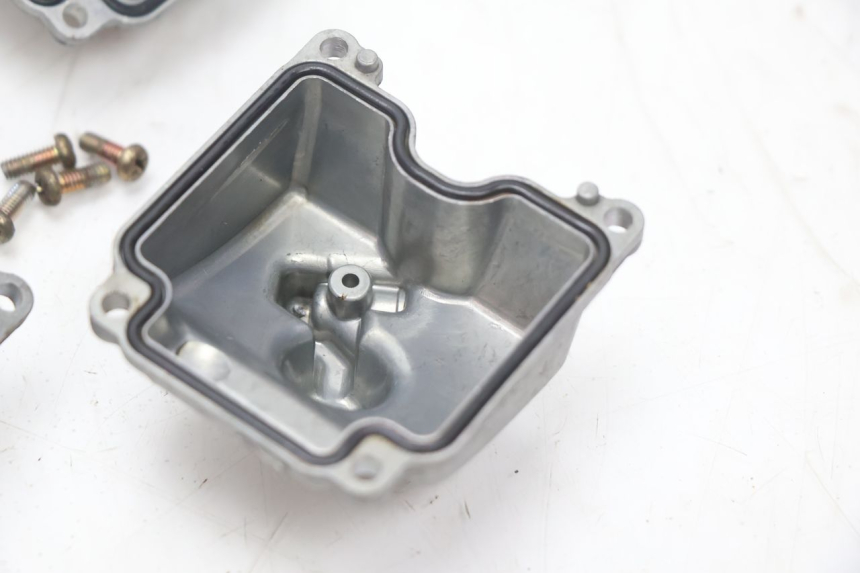 photo de CARBURETOR SUZUKI GSF N BANDIT 1200 (2001 - 2005) - Focus on structure
