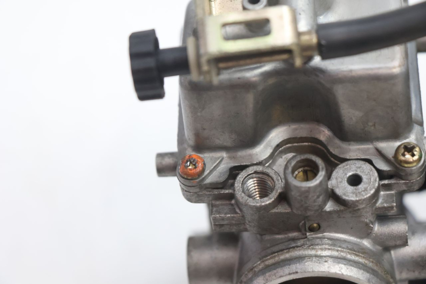 photo de CARBURETOR SUZUKI GSF N BANDIT 1200 (2001 - 2005) - Technical close-up