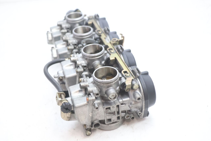 photo de CARBURETOR SUZUKI GSF N BANDIT 1200 (2001 - 2005) - Surface and material condition