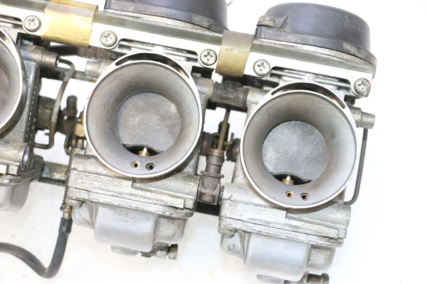 photo de CARBURETOR SUZUKI GSX F GSXF 750 (1988 - 1998) - Detailed visual inspection