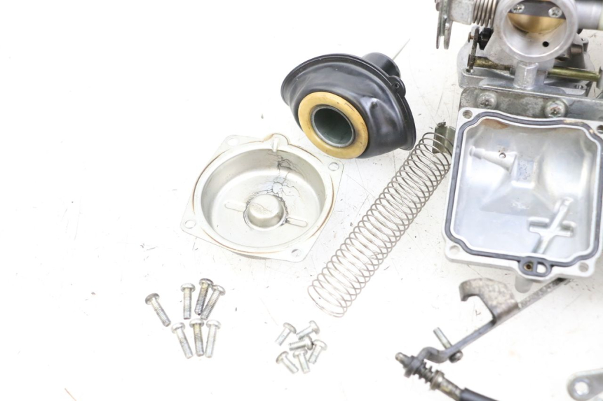 photo de CARBURETOR HYOSUNG GTR 125 (2006 - 2008) - Focus on structure