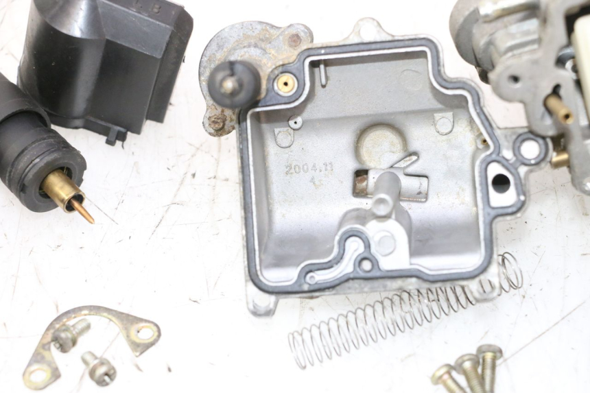 photo de CARBURETOR BAOTIAN HUASHA HS50QT-7 50 - Distinctive features