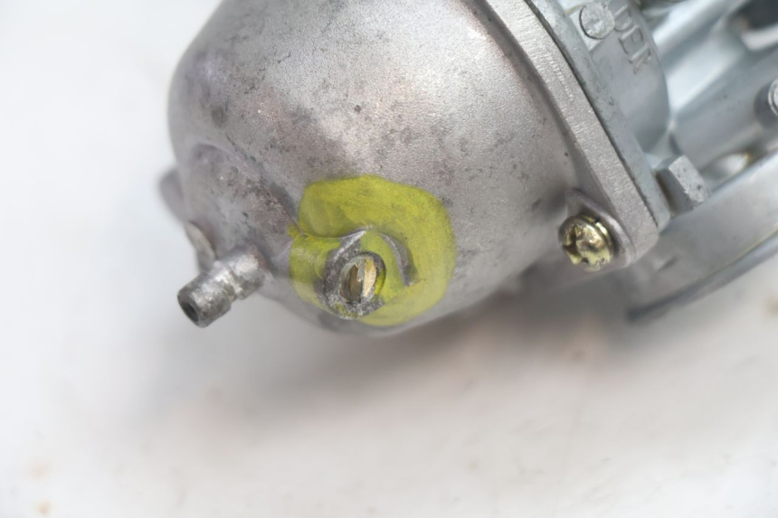 photo de CARBURETOR KEEWAY HURRICANE 50 (2006 - 2019) - Alternative perspective
