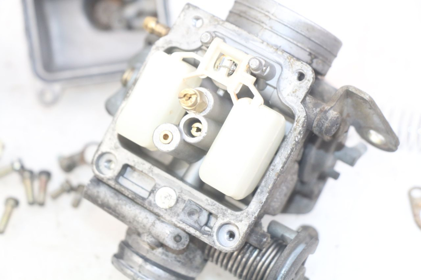 photo de CARBURETOR REVATTO IMPERATOR 125 (2007 - 2015) - Surface and material condition