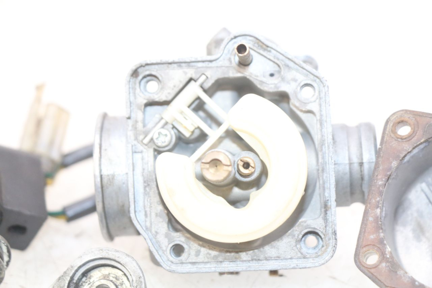 photo de CARBURETOR PEUGEOT KISBEE 2T 50 (2010 - 2017) - Supplementary product photo