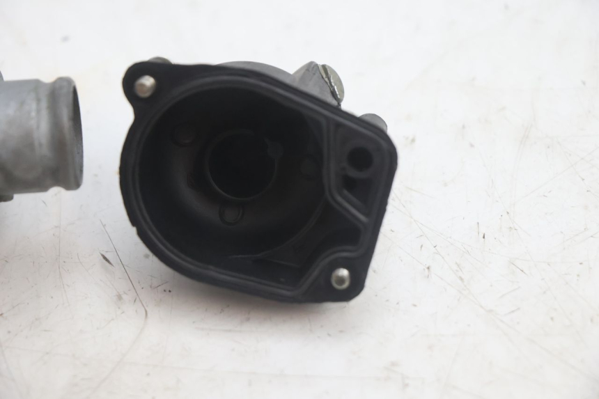 photo de CARBURETOR PEUGEOT KISBEE 2T 50 (2010 - 2017) - Additional view of the item