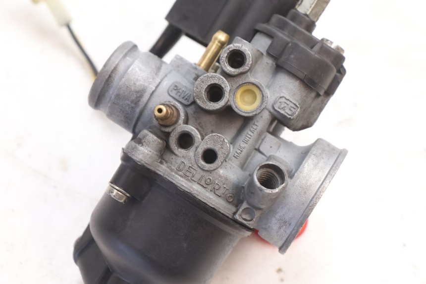 photo de CARBURETOR PEUGEOT KISBEE 2T 50 (2010 - 2017) - Zoom on usage condition