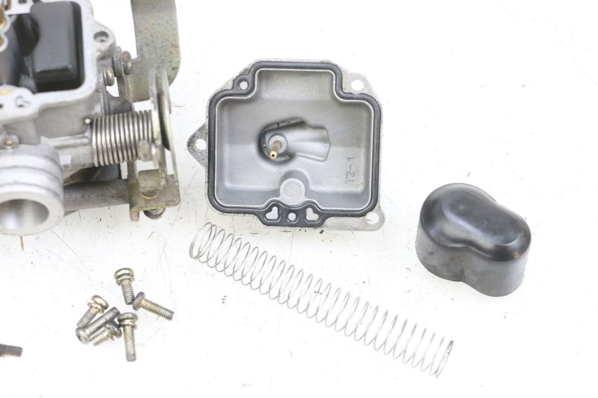 photo de CARBURETOR PEUGEOT KISBEE 4T 50 (2010 - 2017) - Additional view of the item