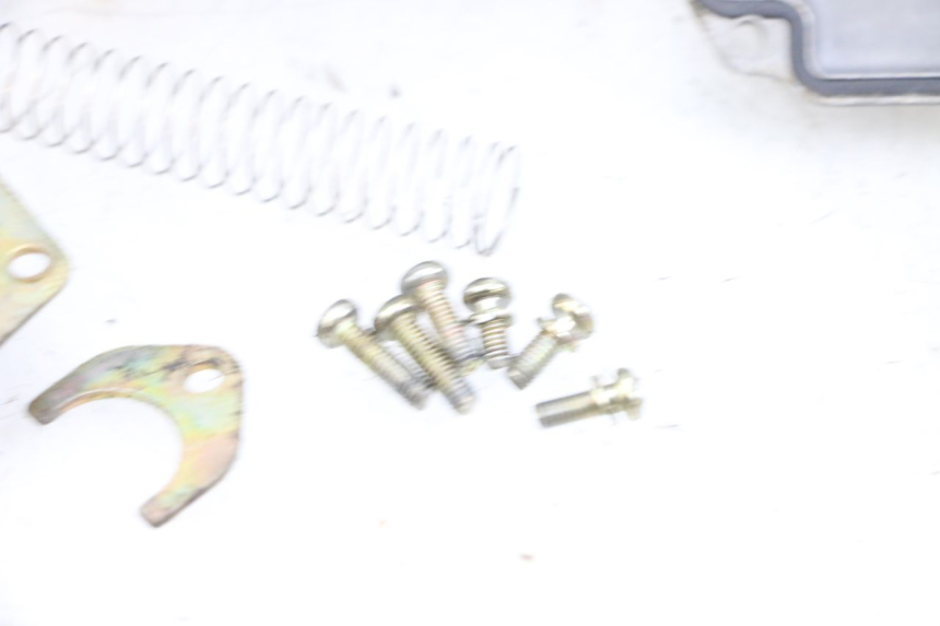 photo de CARBURETOR PEUGEOT KISBEE 4T 50 (2010 - 2017) - Alternative angle