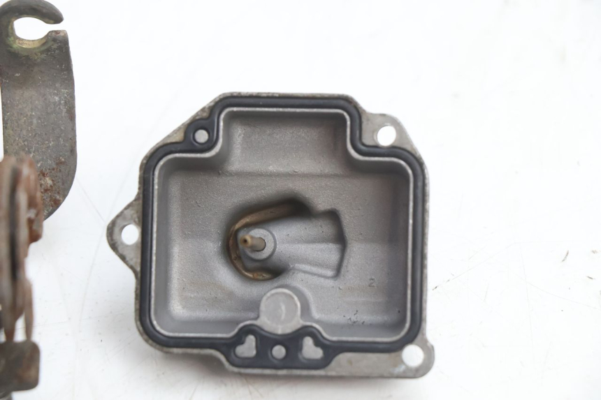 photo de CARBURETOR PEUGEOT KISBEE 4T 50 (2010 - 2017) - Additional view of the item