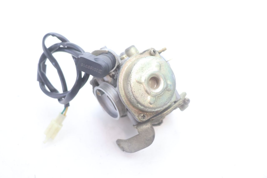 photo de CARBURETOR PEUGEOT KISBEE 4T 50 (2010 - 2017) - Technical close-up