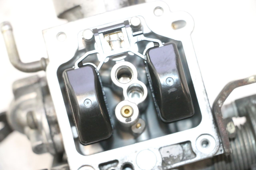 photo de CARBURETOR PIAGGIO LIBERTY 125 (1998 - 2008) - Alternative perspective