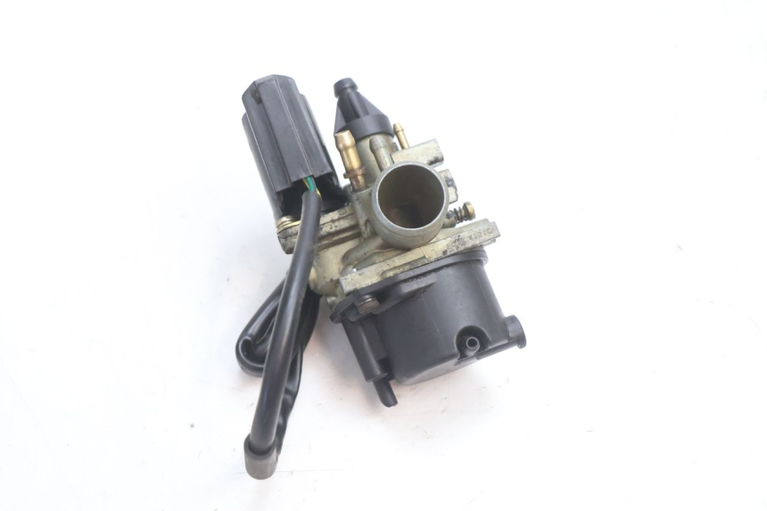 photo de CARBURETOR PEUGEOT LUDIX 50 (2008 - 2017) - Alternative perspective