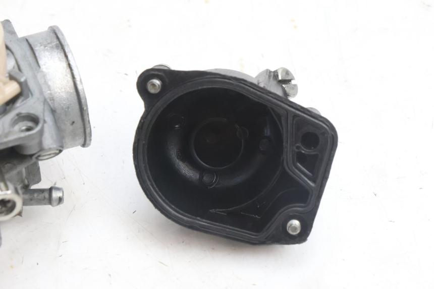 photo de CARBURETOR PIAGGIO NEW TYPHOON 50 (2018 - 2021) - Additional view of the item