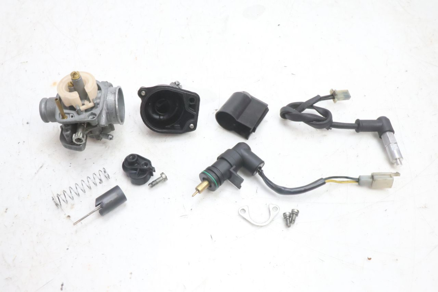 photo de CARBURETOR PIAGGIO NEW TYPHOON 50 (2018 - 2021) - Surface and material condition