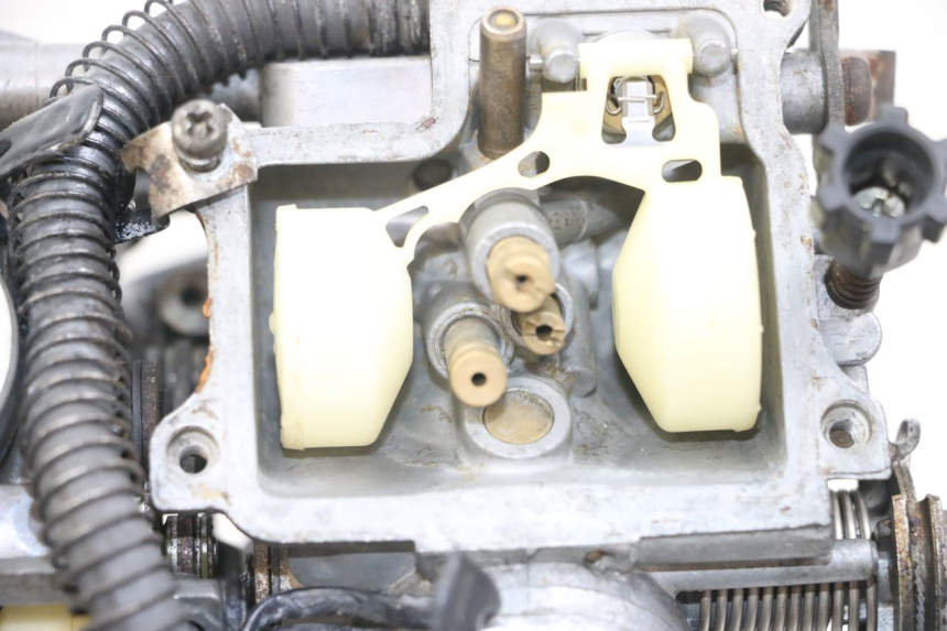 photo de CARBURETOR HONDA NTV DEAUVILLE 650 (1998 - 2001) - Used quality zoom