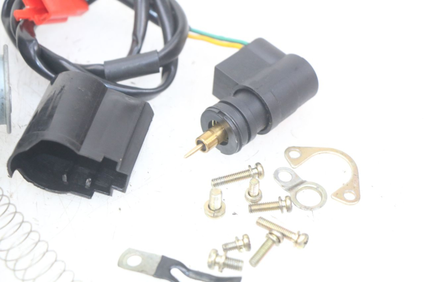 photo de CARBURETOR SELECT UP OCTALIS 125 (2007 - 2012) - High-resolution close-up