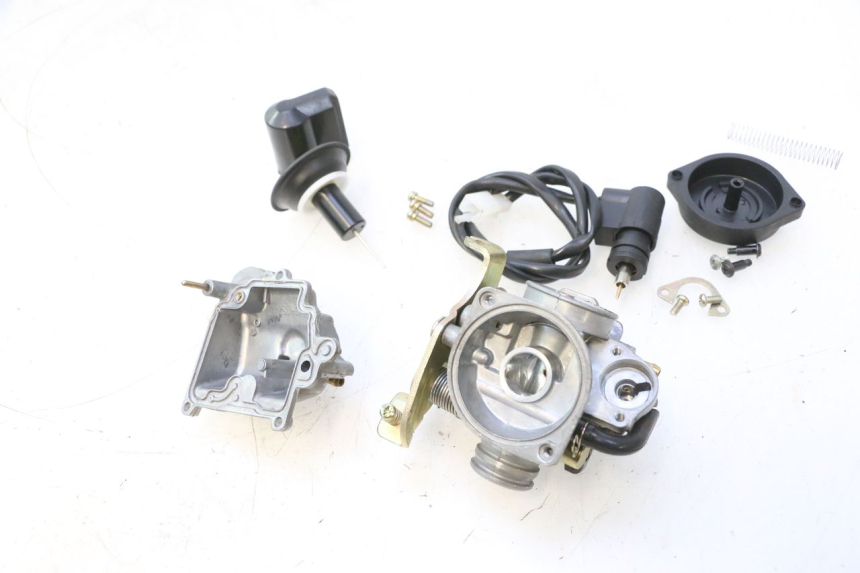 photo de CARBURETOR JM MOTORS OLDIES 4T 50 (2010 - 2020) - Distinctive features