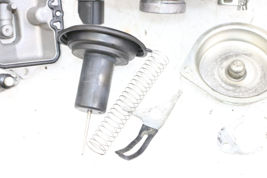 photo de CARBURETOR JM MOTORS OLDIES GT 4T 50 (2018 - 2025) - Component zoom