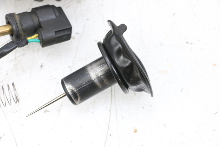 photo de CARBURETOR SYM ORBIT 2 4T 50 (2008 - 2017) - Focus on structure