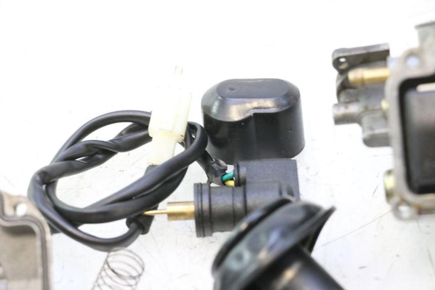photo de CARBURETOR VASTRO R-ONE 4T 50 (2014 - 2022) - Additional view of the item