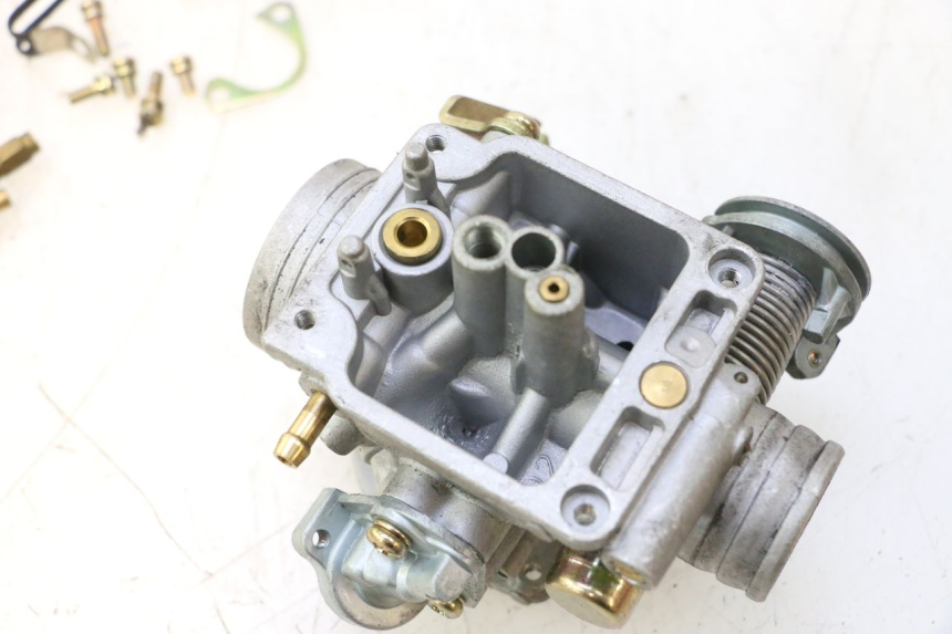 photo de CARBURETOR YIYING RETRO 125 (2008 - 2018) - Detailed visual inspection