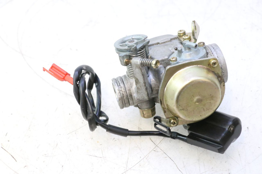 photo de CARBURETOR YIYING RETRO 125 (2008 - 2018) - Zoom on usage condition