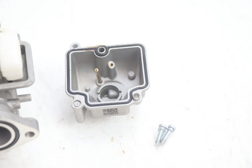 photo de CARBURETOR APOLLO RFZ 150 - Component zoom