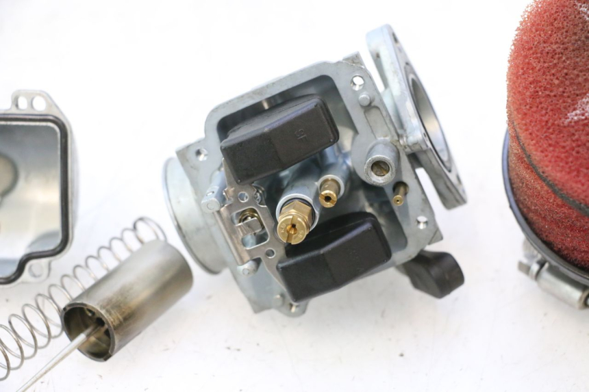 photo de CARBURETOR APOLLO RFZ 140 - Component zoom