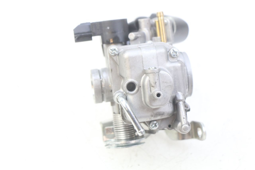 photo de CARBURETOR TNT MOTOR ROMA 10' 4T 50 (2019 - 2022) - Zoom on usage condition