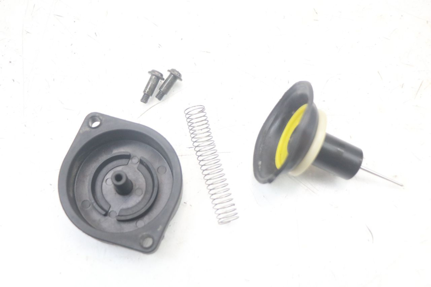 photo de CARBURETOR TNT MOTOR ROMA 10' 4T 50 (2007 - 2018) - Distinctive features