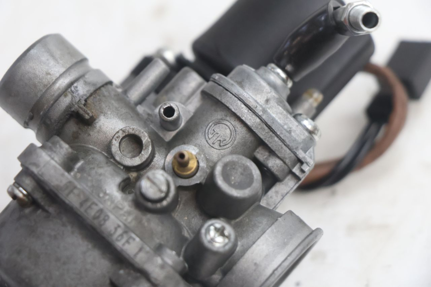 photo de CARBURETOR TNT MOTOR ROMA 12' 2T 50 (2007 - 2018) - Technical close-up