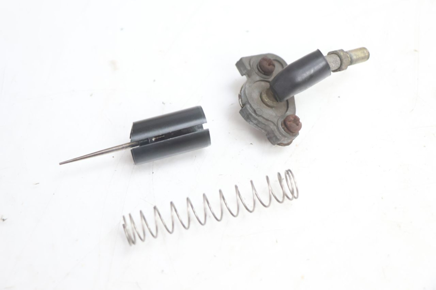 photo de CARBURETOR KEEWAY RY6 2T 50 (2011 - 2019) - Additional view of the item