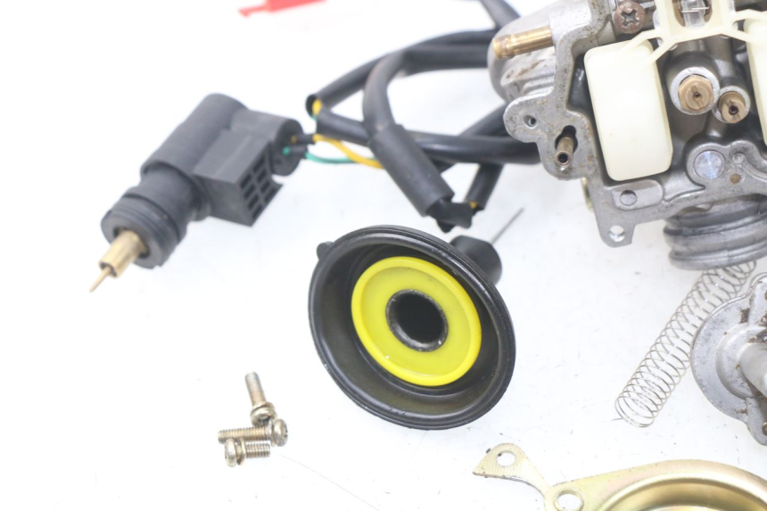 photo de CARBURETOR DAELIM S4 50 (2010 - 2015) - Distinctive features