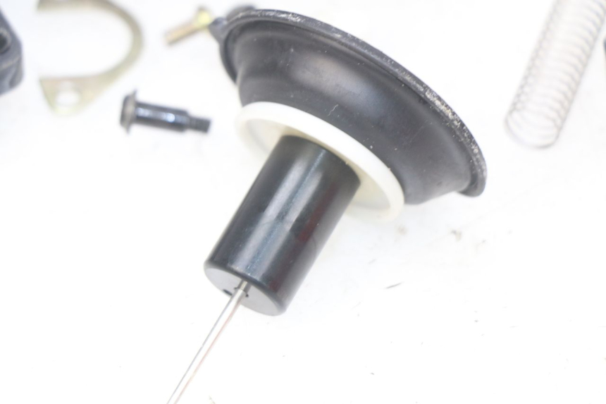 photo de CARBURETOR JM MOTORS SANTANA 50 (2014 - 2023) - Surface and material condition