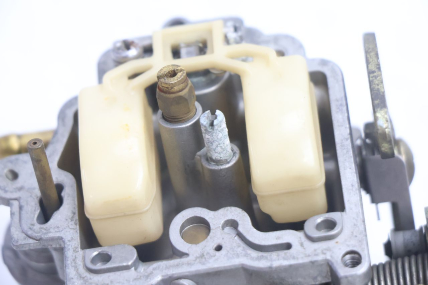 photo de CARBURETOR APRILIA SCARABEO GT 125 (1999 - 2007) - Markings and original references
